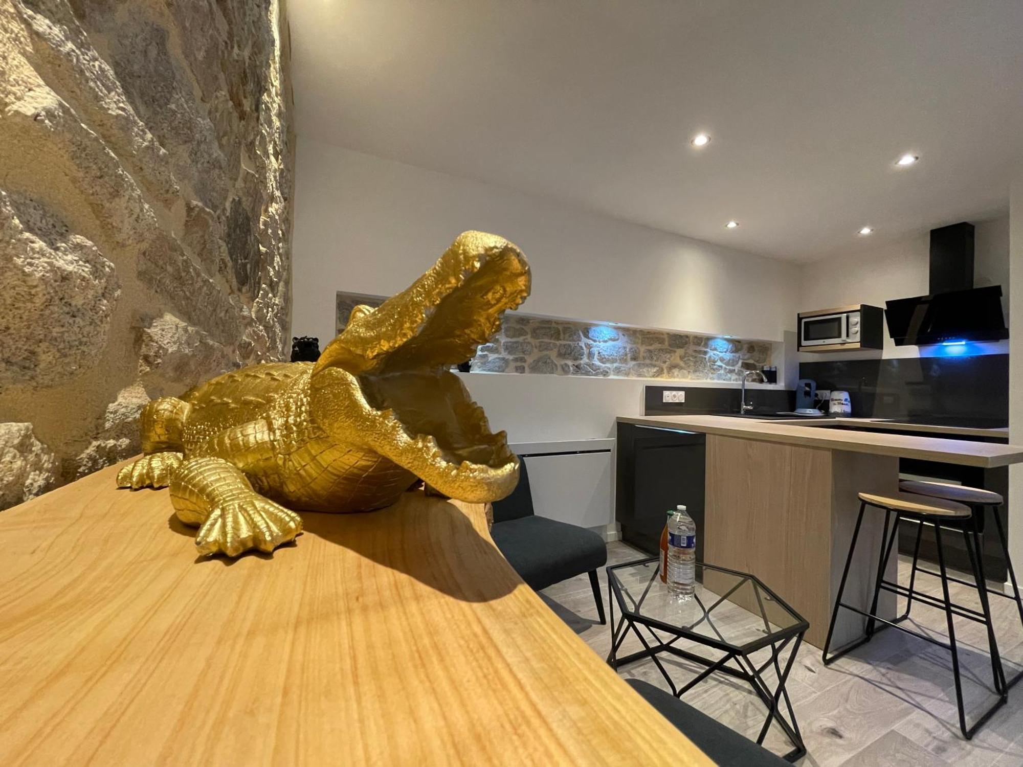 Le Calloch 2D - Studio 4 Etoiles - Quartier Gare - Wifi - Netflix Quimper Kültér fotó