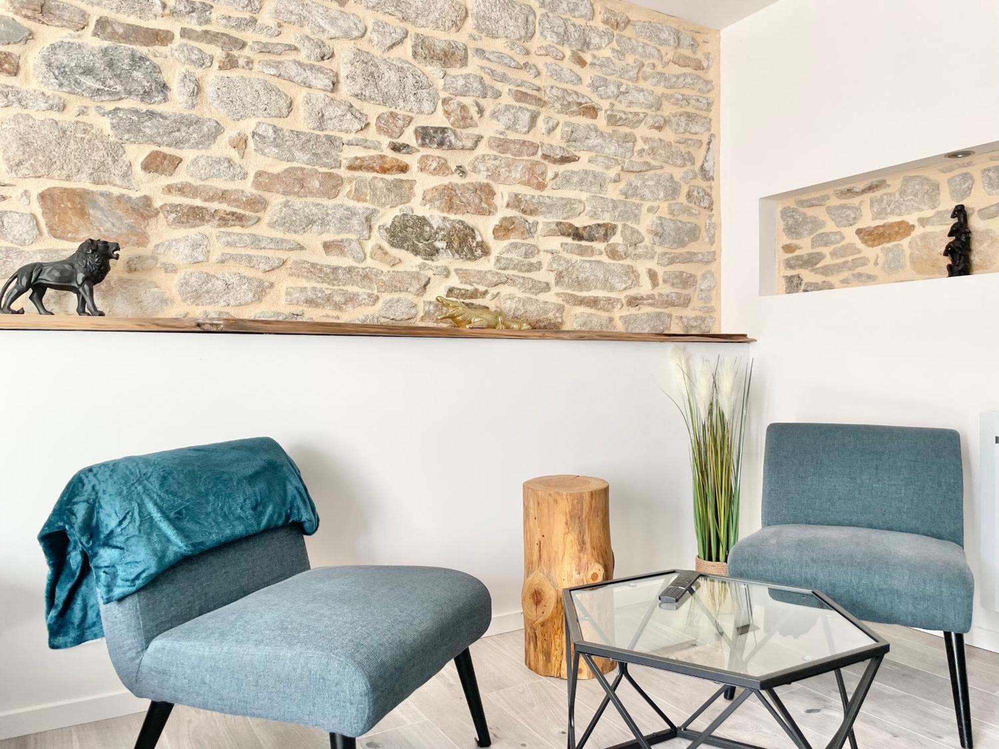 Le Calloch 2D - Studio 4 Etoiles - Quartier Gare - Wifi - Netflix Quimper Kültér fotó